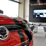 Ssangyong Motor Colombia abre su primera vitrina boutique en el centro comercial Santa Ana