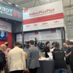 RobotPlusPlus lanza el robot de limpieza HighMate C20 en el SMM 2024, aportando eficiencia y seguridad a la industria marítima