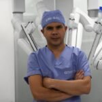 La cirugía robótica, un avance clave para el manejo de enfermedades urológicas complejas