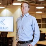 Krealo, del Grupo Credicorp, invierte en la startup de remesas Remitee