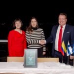 Hito Educativo: Buckingham School firma acuerdo para convertirse en el primer colegio del país en implementar el modelo HEI Schools de Finlandia