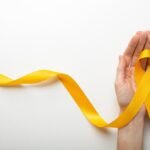 Más allá del hospital: El impacto de la red social en la cura del cáncer infantil.